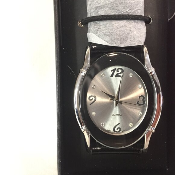 New Avon Spectacular Shine Wrist Watch in Classic Black NOS 2014 Japan Movement - Picture 2 of 7